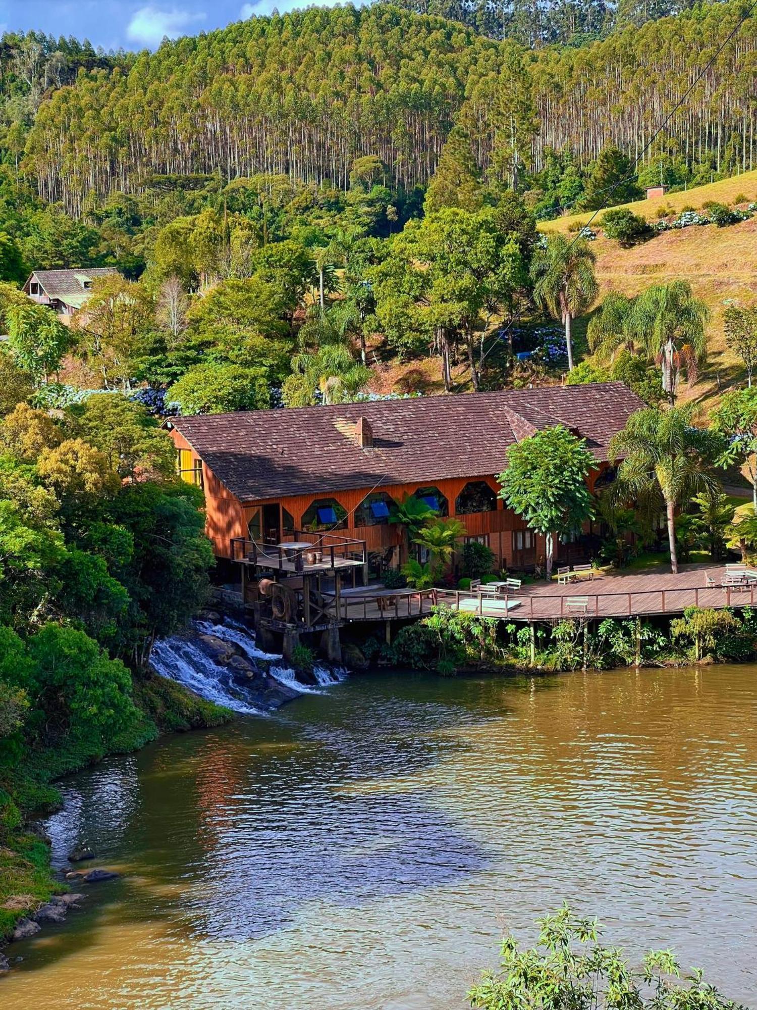 Pousada Lindnerhof Rio dos Cedros Exterior photo
